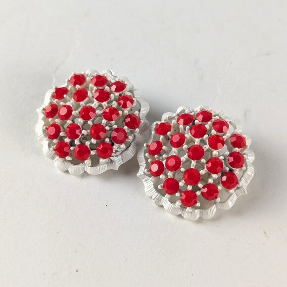 Vintage Jewelry - Vintage 50s/60s Red Bouquet Clip-on Earrings